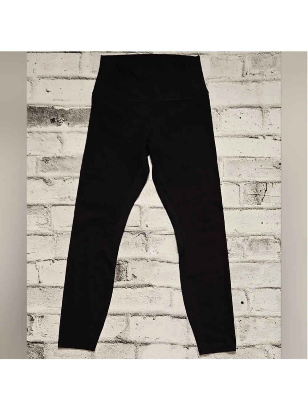 Lululemon Black High Rise 7/8 Leggings Athletic Yoga Pants Size 6